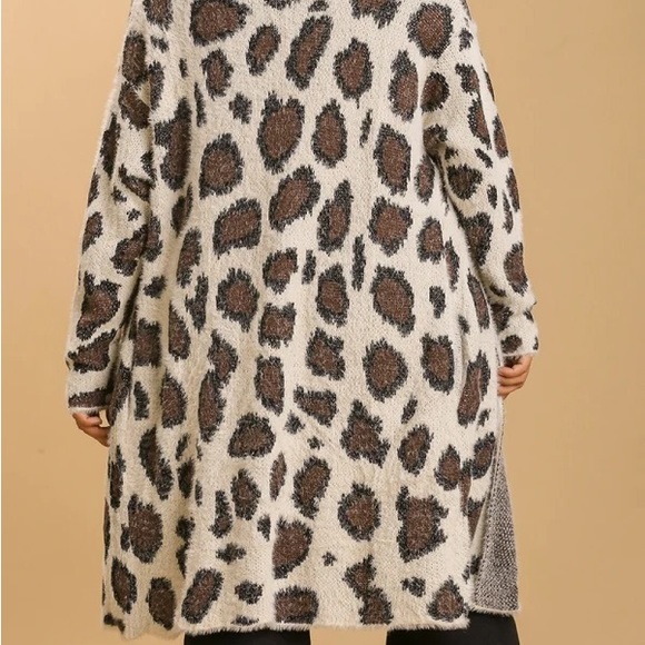 Umgee Fuzzy Eyelash Leopard Longline Open Front Cardi Cardigan Sweater - Picture 9 of 13